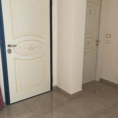 B&B Orchidea Gioia Tauro Eksteriør billede